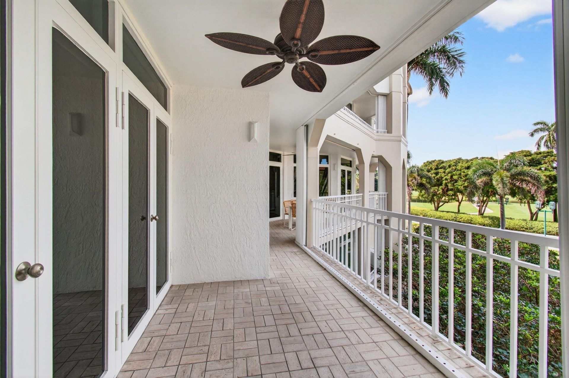 300 SE 5th Avenue, Unit 2160, Boca Raton, FL 33432 Photo