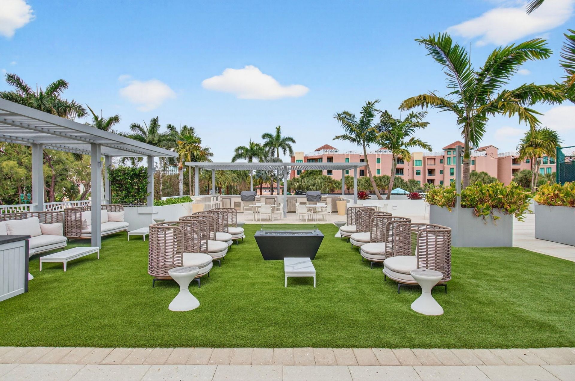 300 SE 5th Avenue, Unit 2160, Boca Raton, FL 33432 Photo