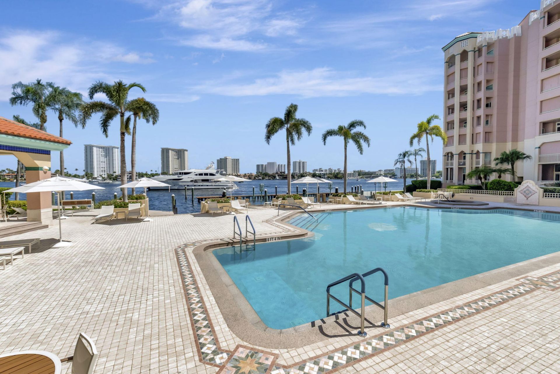 300 SE 5th Avenue, Unit 2160, Boca Raton, FL 33432 Photo