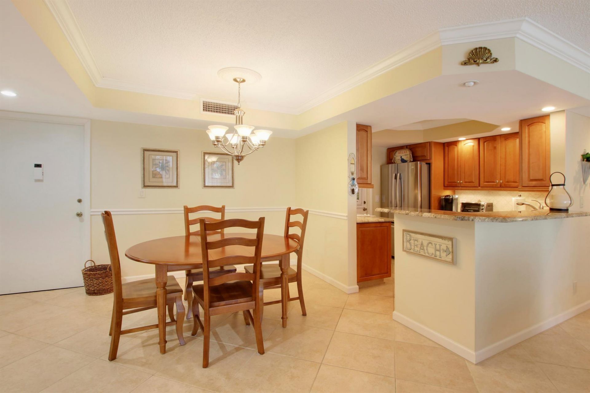 630 Ocean Drive, Unit 102, Juno Beach, FL 33408 Photo