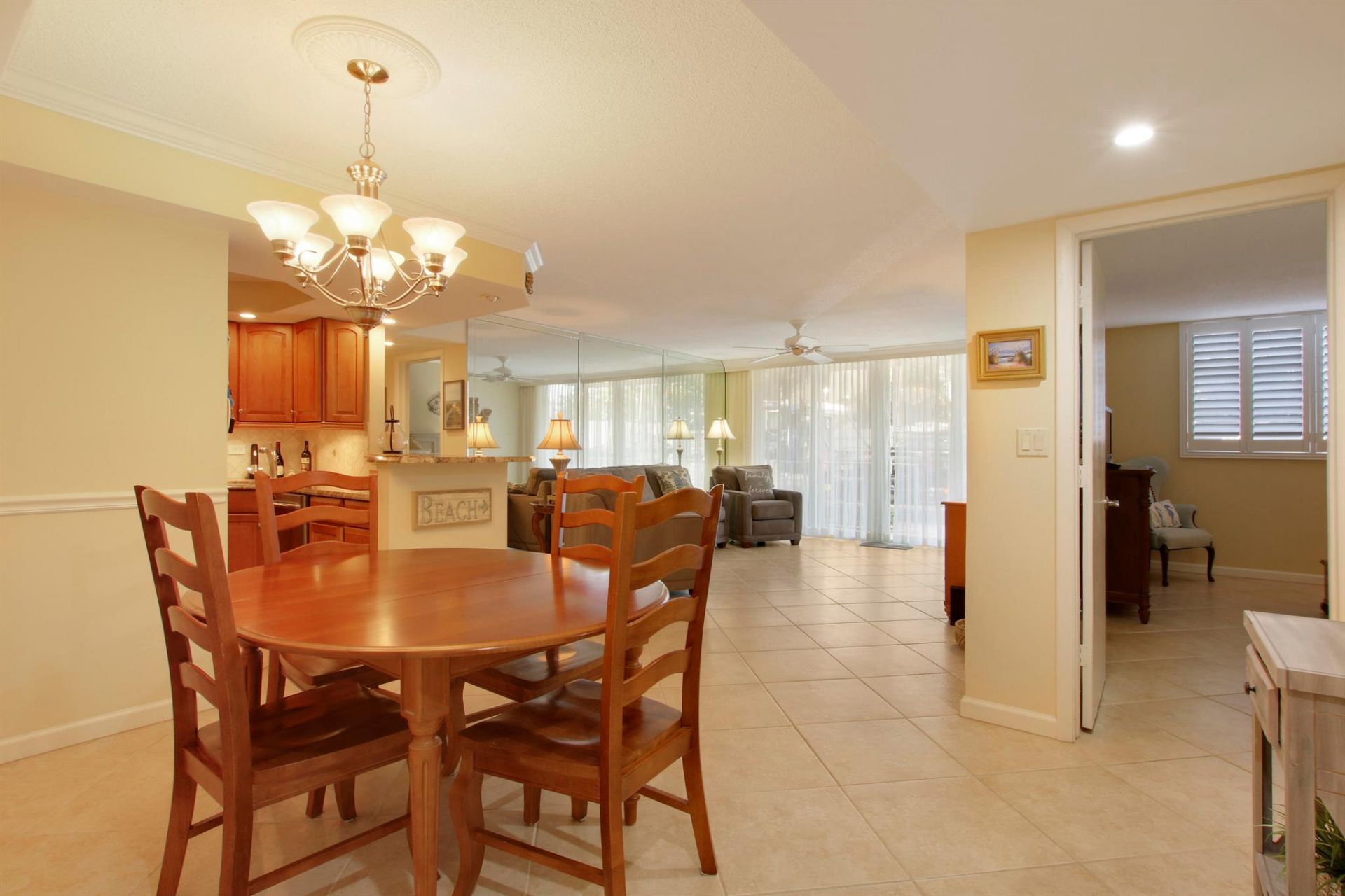 630 Ocean Drive, Unit 102, Juno Beach, FL 33408 Photo