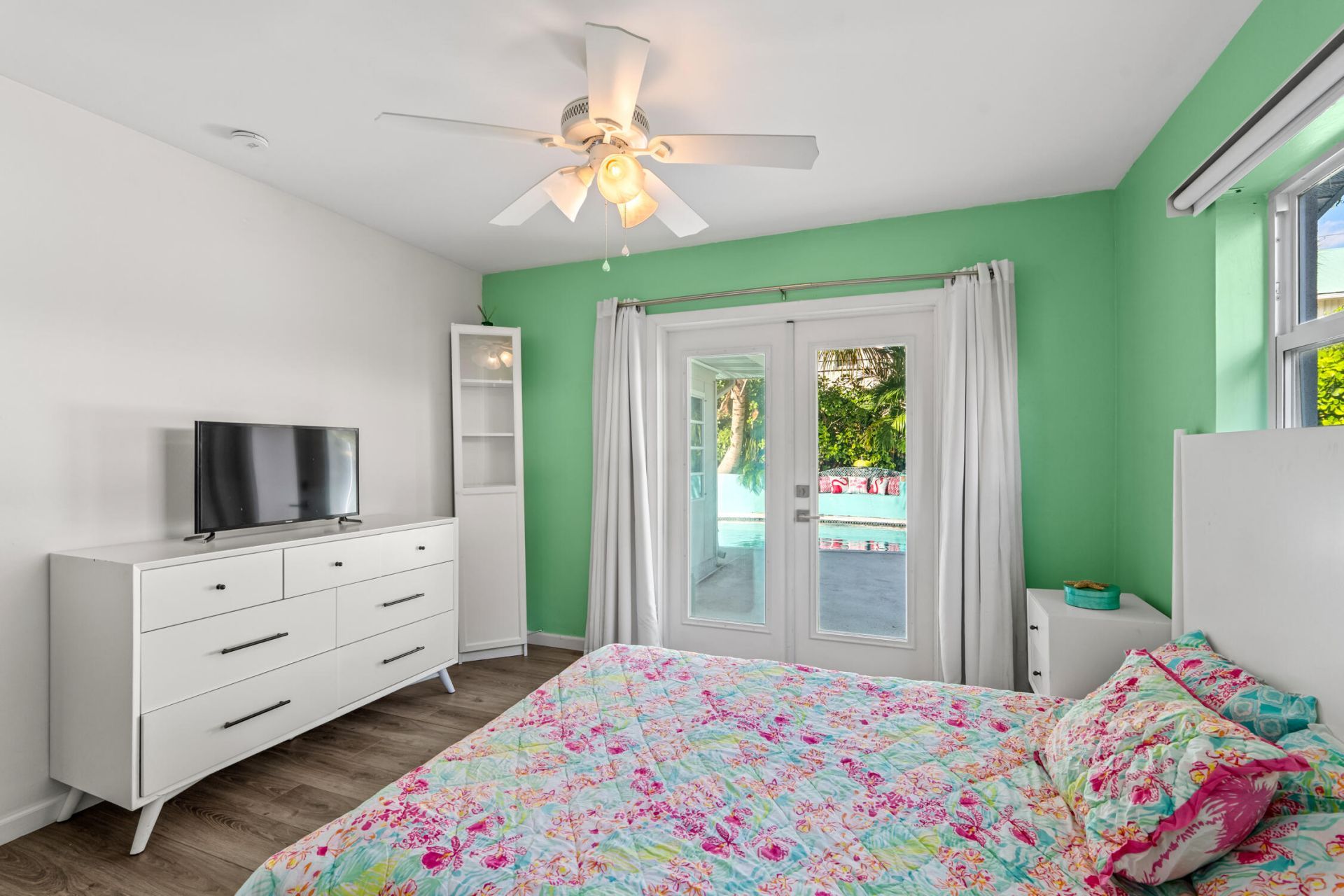 113 Park Lane E, Hypoluxo, FL 33462 Photo