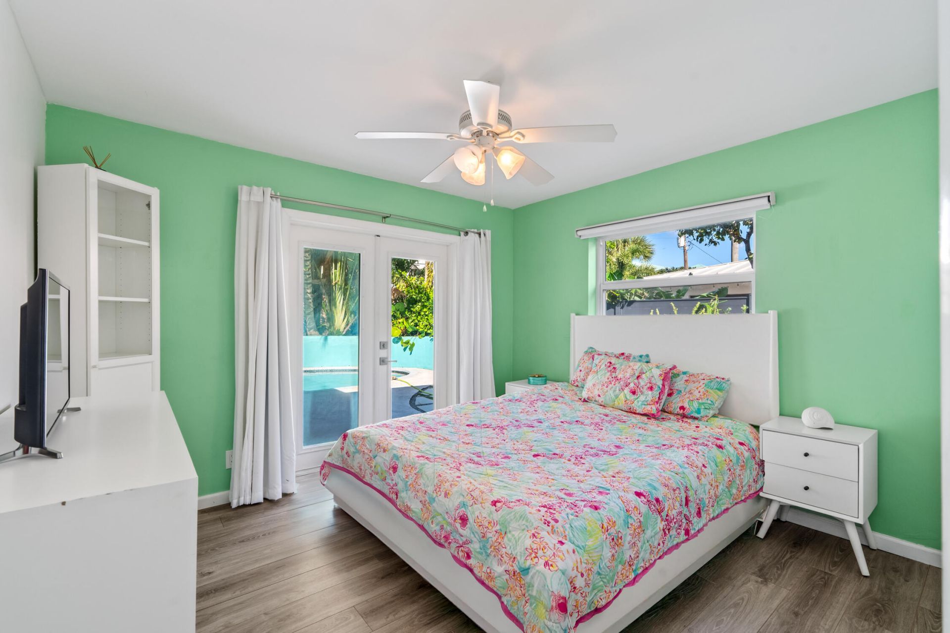 113 Park Lane E, Hypoluxo, FL 33462 Photo