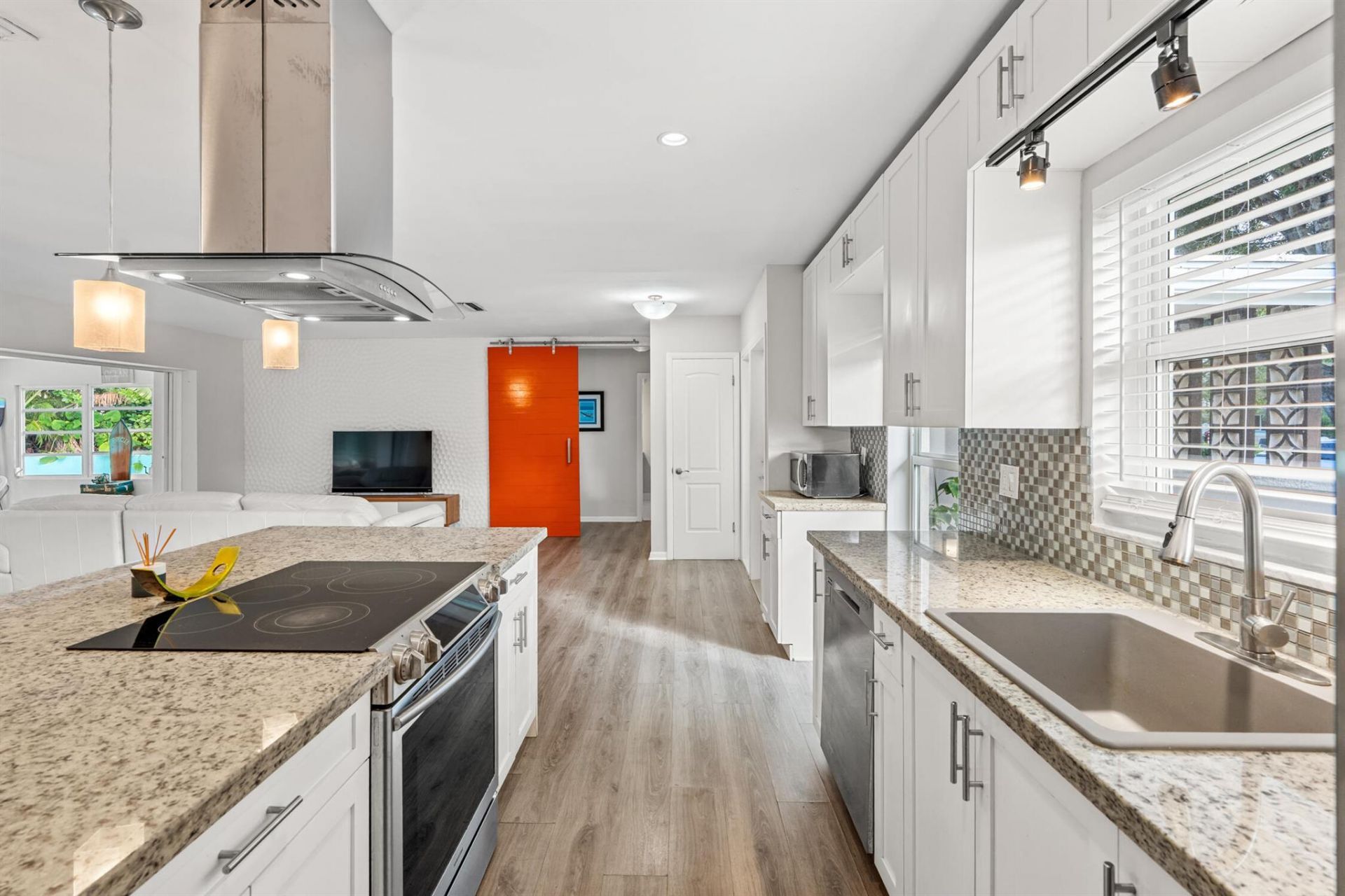 113 Park Lane E, Hypoluxo, FL 33462 Photo