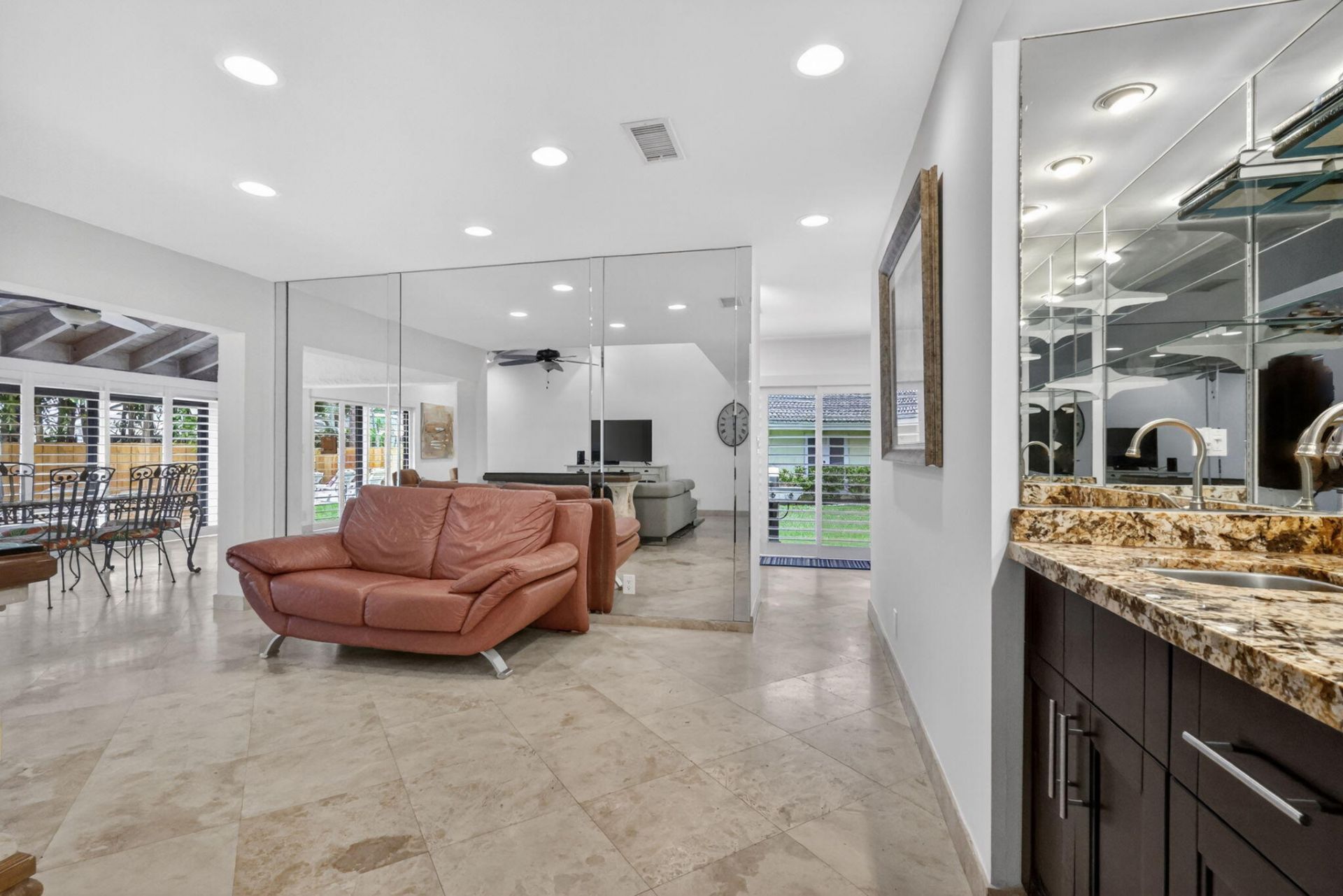 804 Foxpointe Circle, Delray Beach, FL 33445 Photo