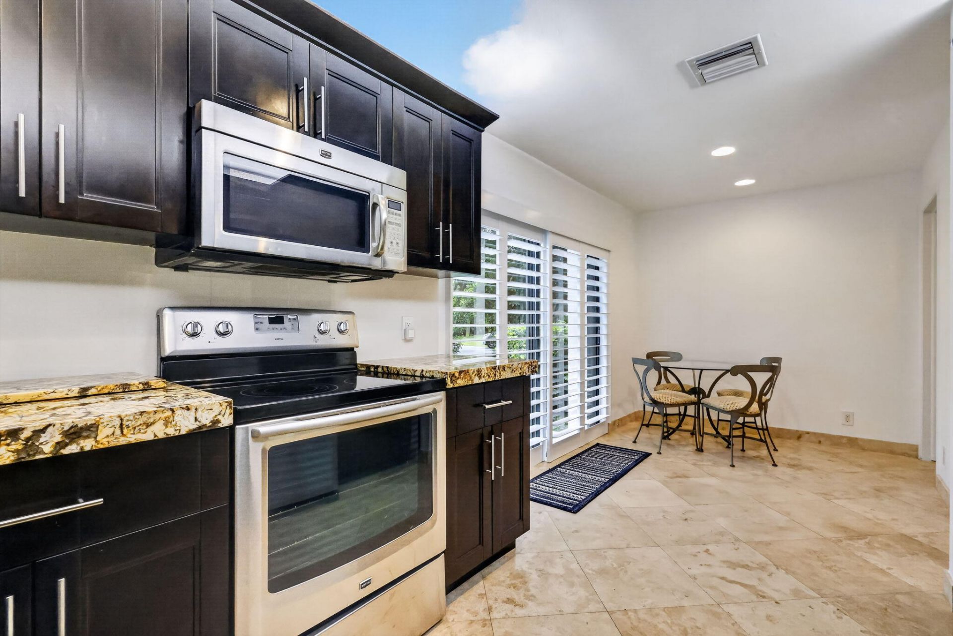 804 Foxpointe Circle, Delray Beach, FL 33445 Photo