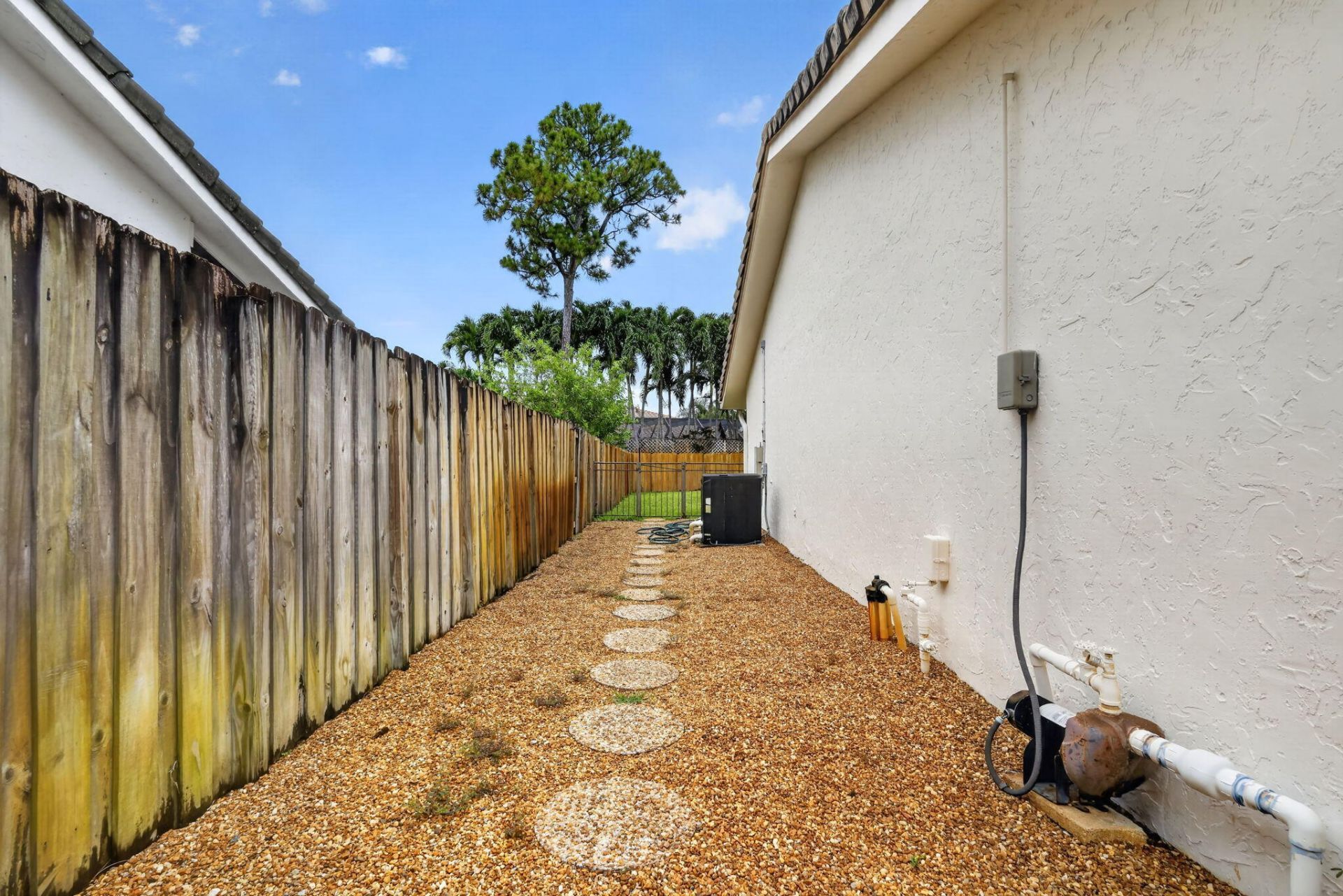 804 Foxpointe Circle, Delray Beach, FL 33445 Photo