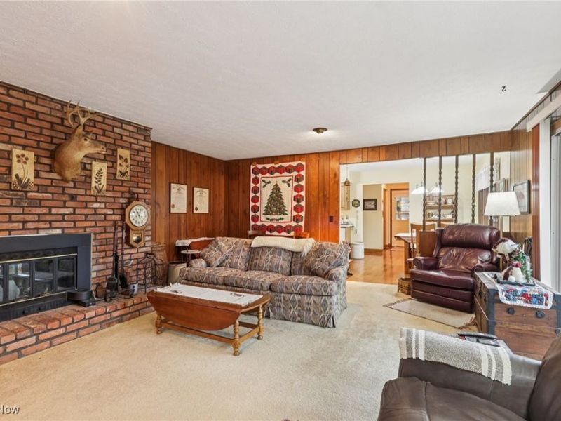 1576 King Road, Hinckley, OH 44233 Photo 3