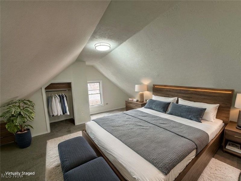 3913 Hyde Avenue, Cleveland, OH 44109 Photo 18