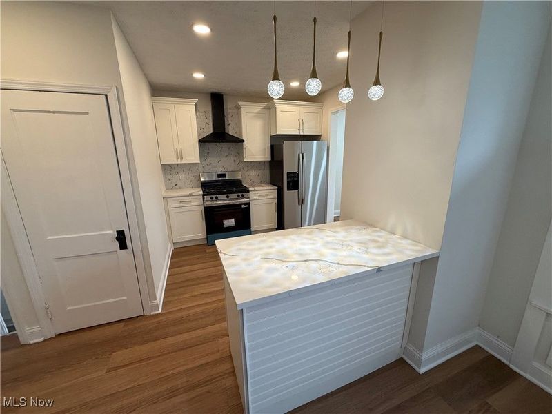 3913 Hyde Avenue, Cleveland, OH 44109 Photo 7