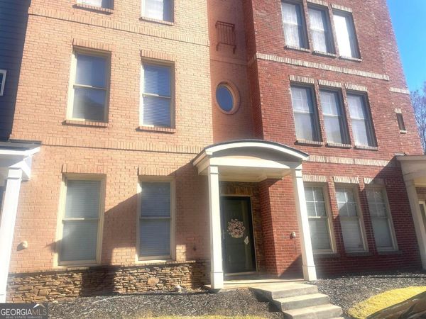 737 Liberty Commons Drive NW, Atlanta, GA 30314