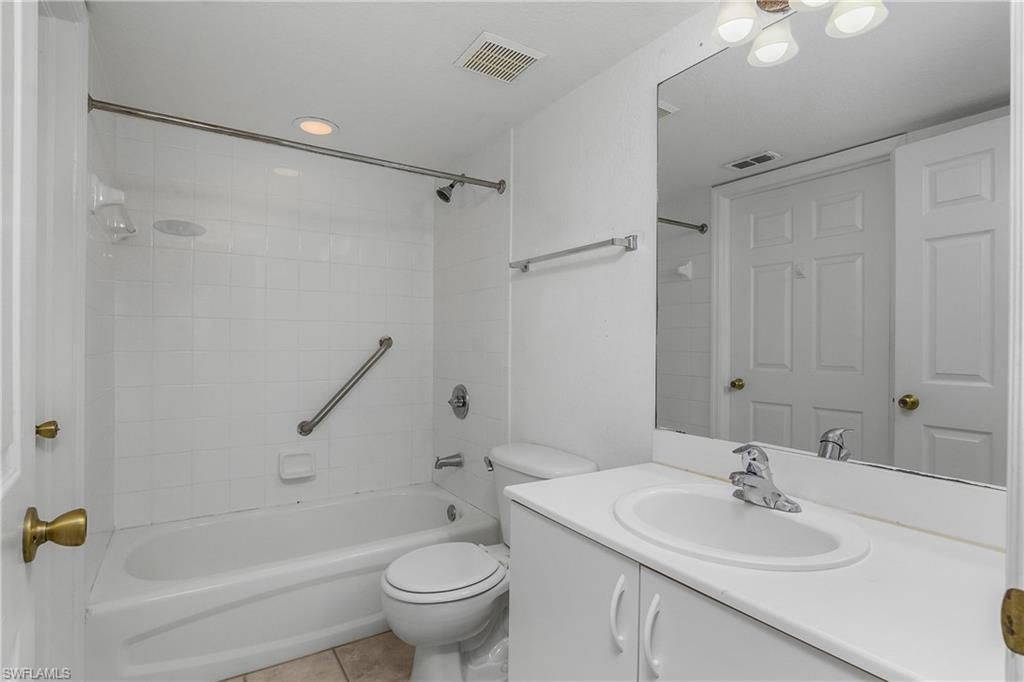 27075 Matheson Ave, Unit 105, Bonita Springs, FL 34135 Photo