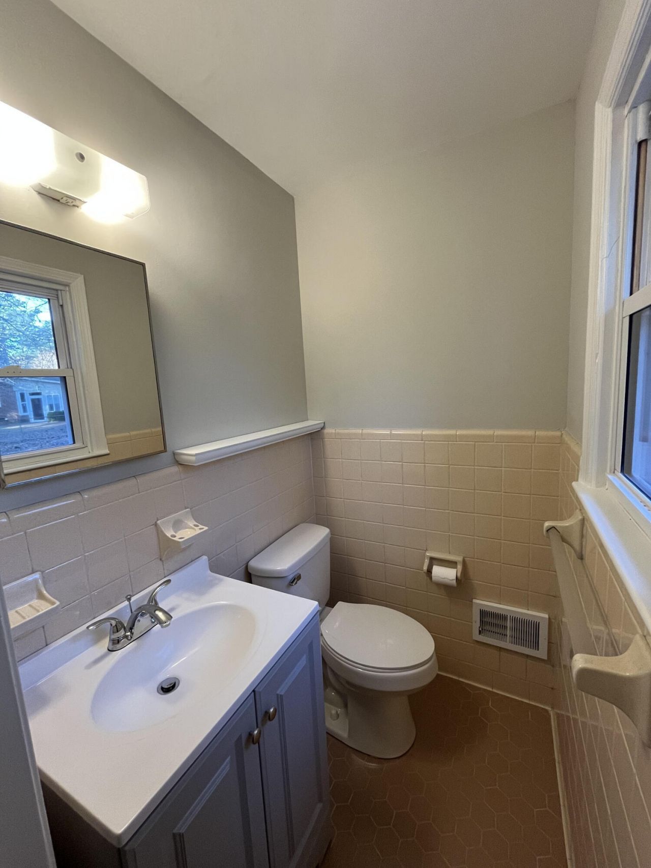 115 Donna Drive Photo 12