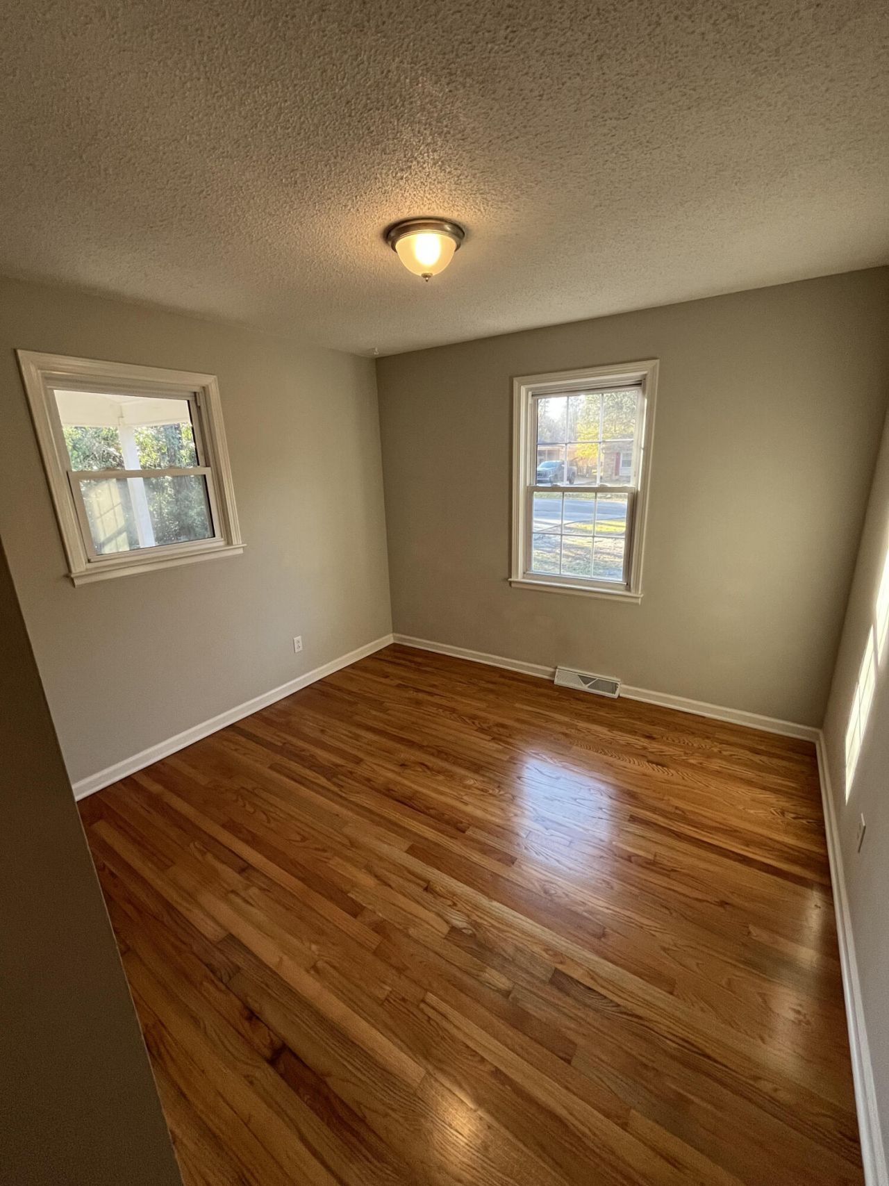 115 Donna Drive Photo 15