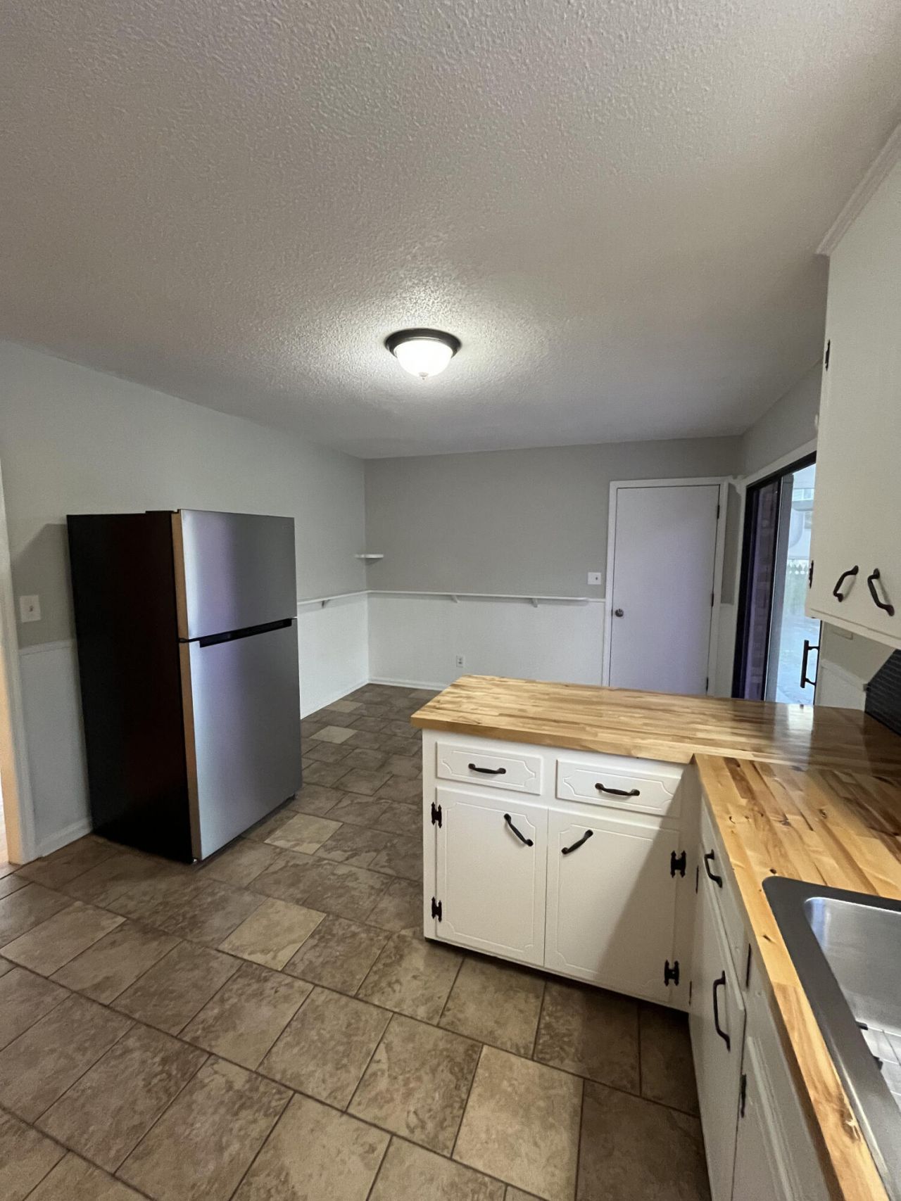 115 Donna Drive Photo 22