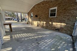 115 Donna Drive photo 4