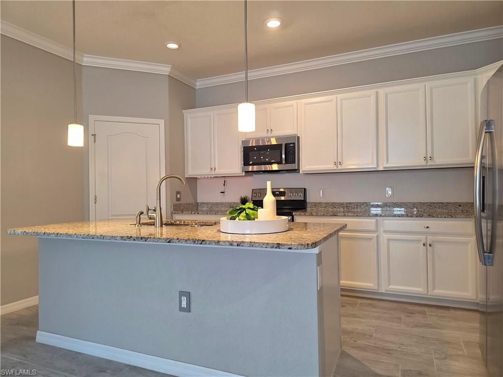 11559 Shady Blossom Dr, Fort Myers, FL 33913 Photo