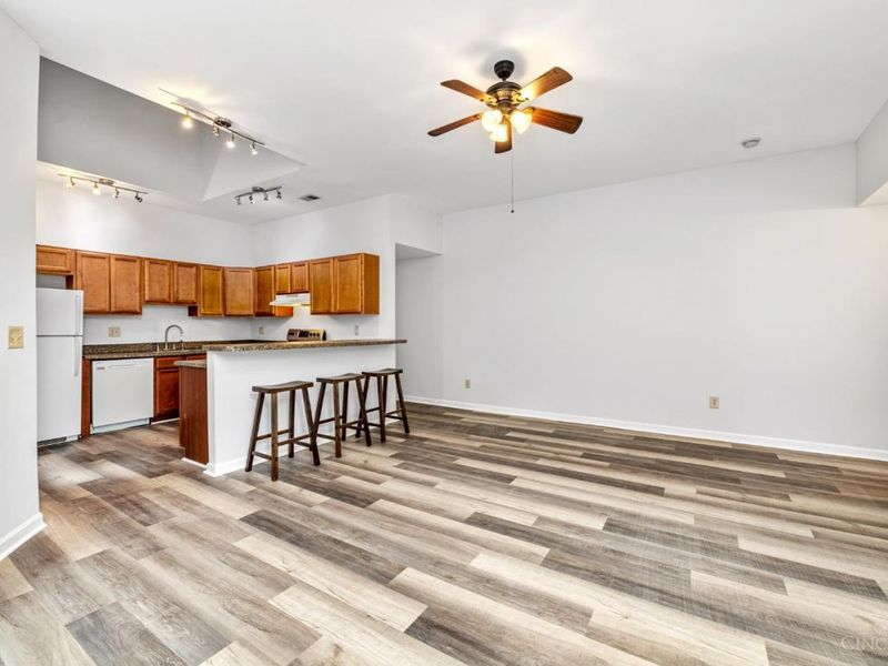 3213 Vine Street, Cincinnati, OH 45220 Photo 16