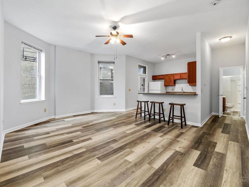 3213 Vine Street, Cincinnati, OH 45220 Photo 3