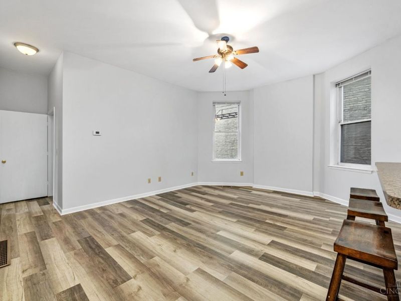 3213 Vine Street, Cincinnati, OH 45220 Photo 4
