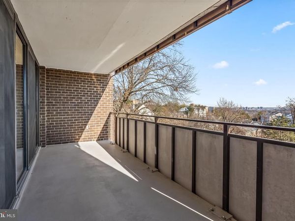 250 S REYNOLDS STREET, Unit 411, ALEXANDRIA, VA 22304