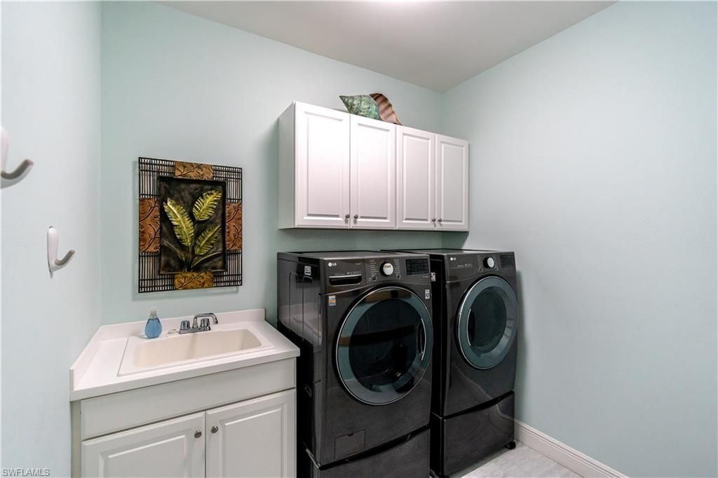 7590 Cypress Walk Dr, Fort Myers, FL 33966 Photo