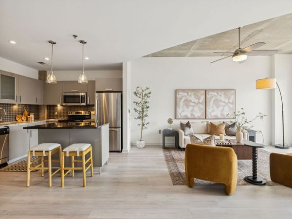 600 12th Ave S, Unit 627, Nashville, TN 37203