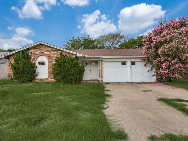 6401 Dorchester Trail, North Richland Hills, TX 76182