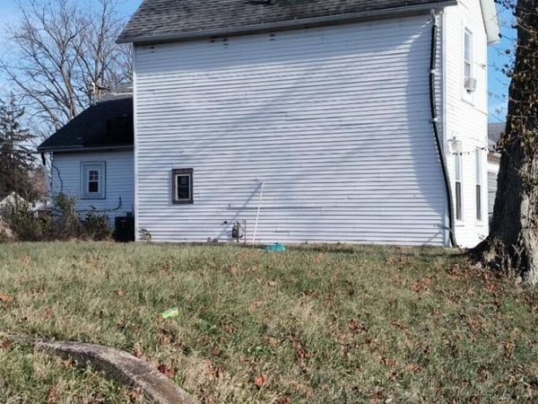 506 W Southern Avenue, Springfield, OH 45506