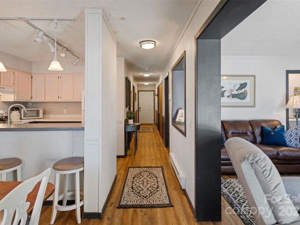 301 Pinnacle Inn Road, Unit 2101, Beech Mountain, NC 28604