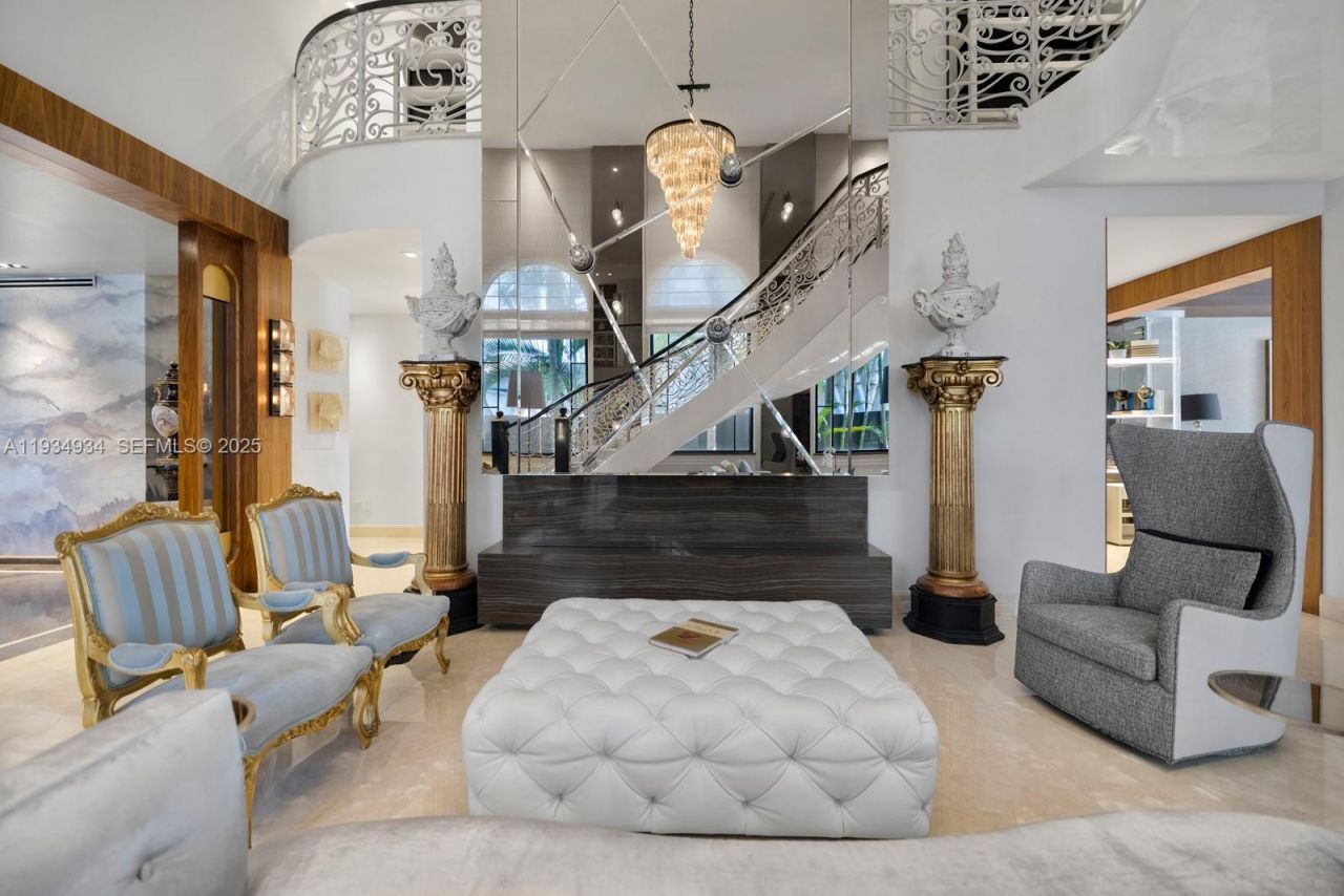 176 S Hibiscus Drive , Miami Beach, FL 33139 Photo