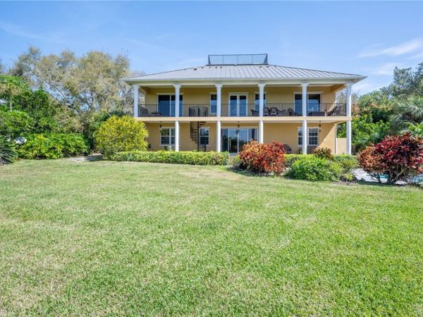 230 Shores Drive, Vero Beach, FL 32963