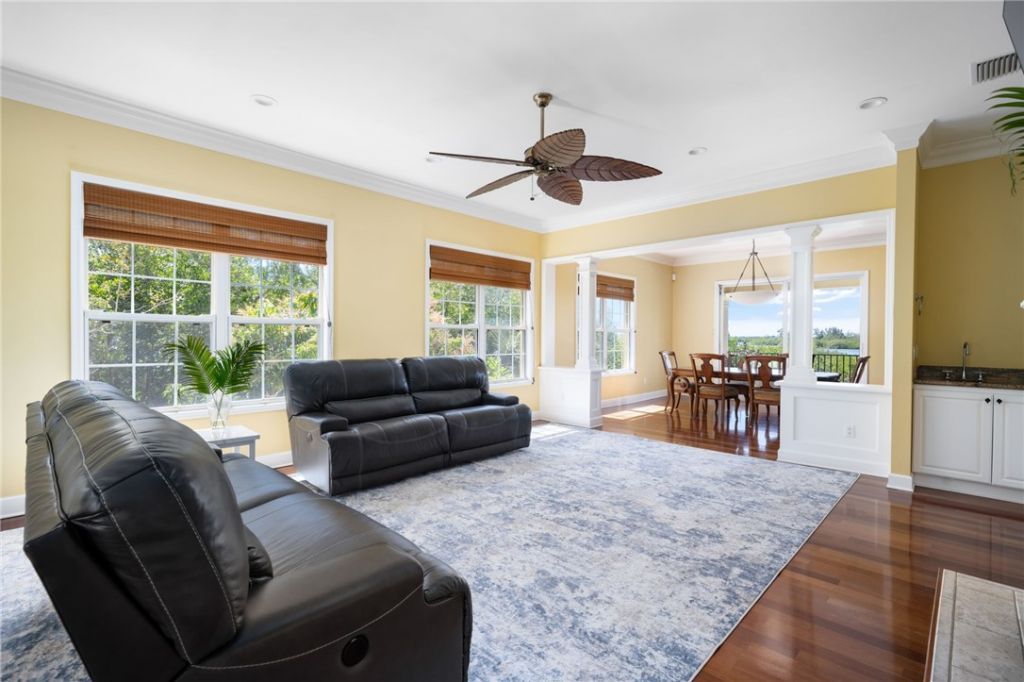 230 Shores Drive, Vero Beach, FL 32963 Photo