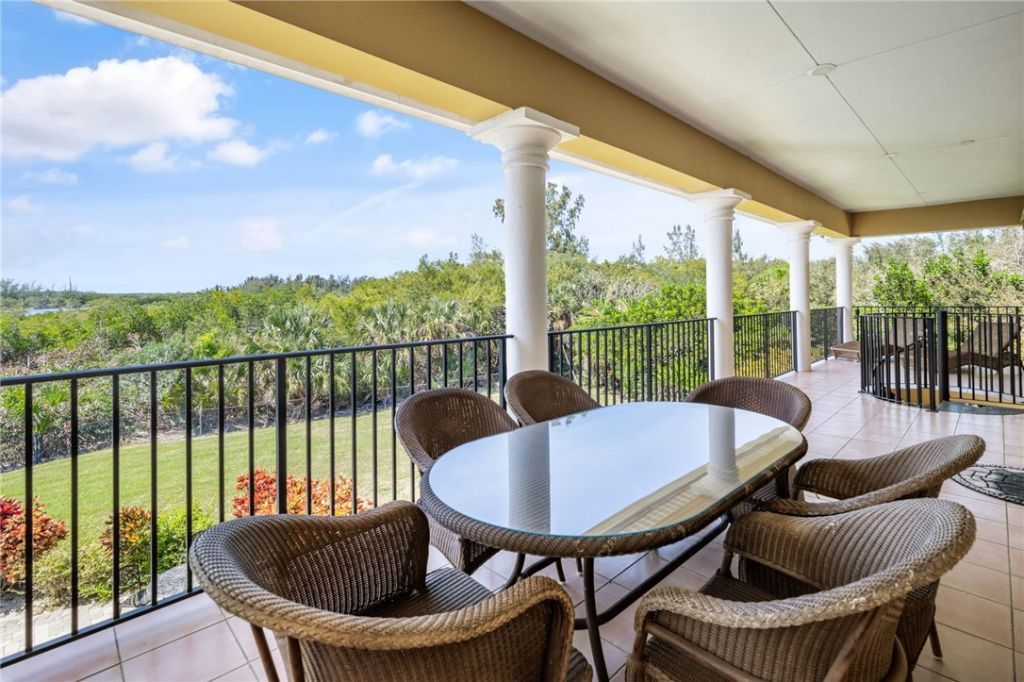 230 Shores Drive, Vero Beach, FL 32963 Photo