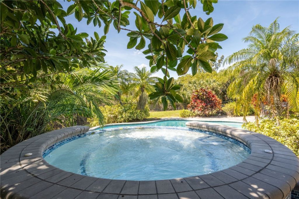 230 Shores Drive, Vero Beach, FL 32963 Photo