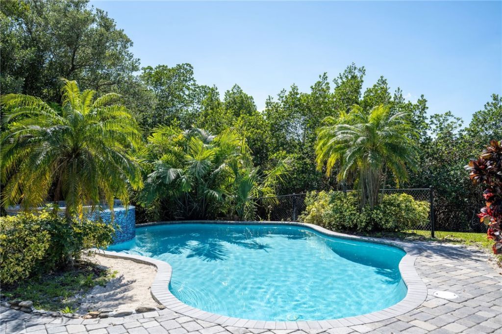 230 Shores Drive, Vero Beach, FL 32963 Photo