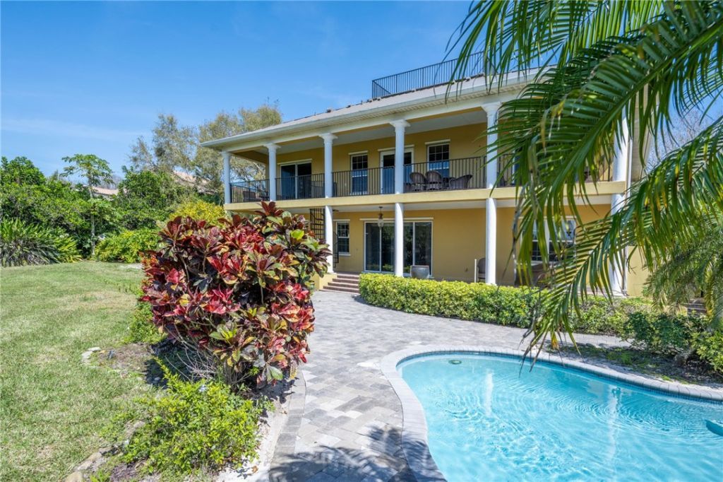 230 Shores Drive, Vero Beach, FL 32963 Photo