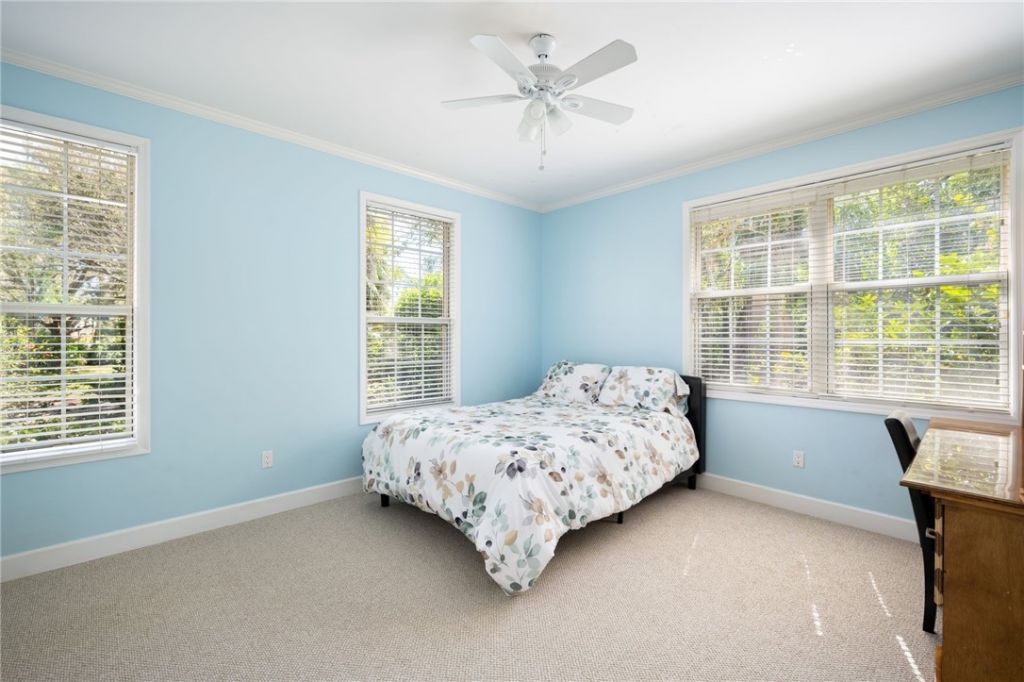 230 Shores Drive, Vero Beach, FL 32963 Photo