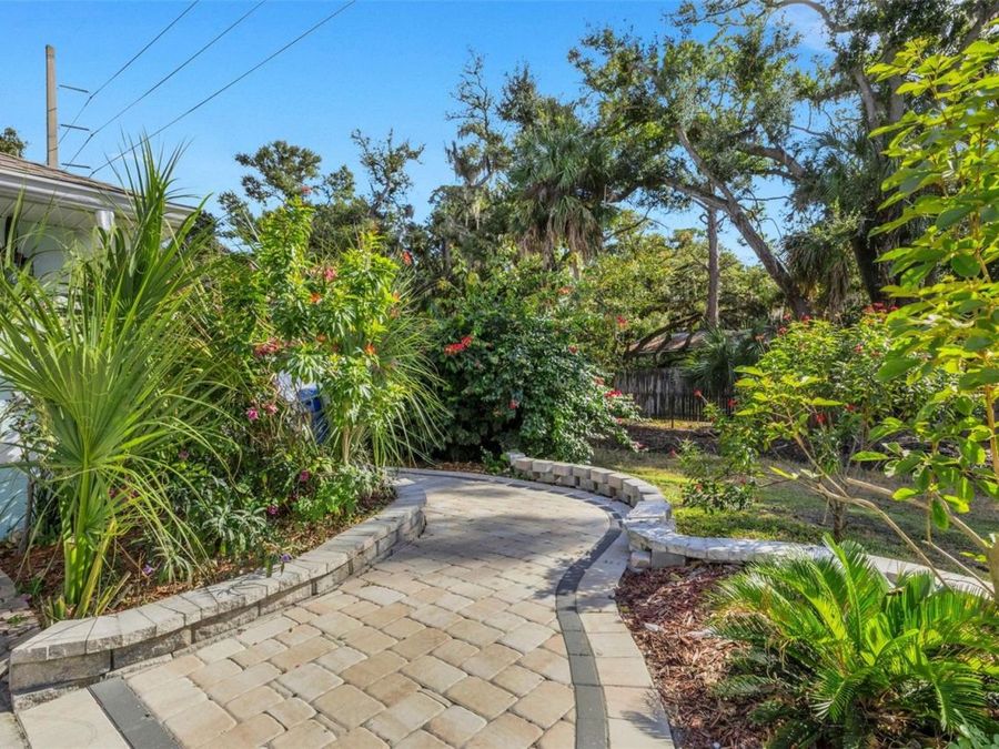 Property Image 47