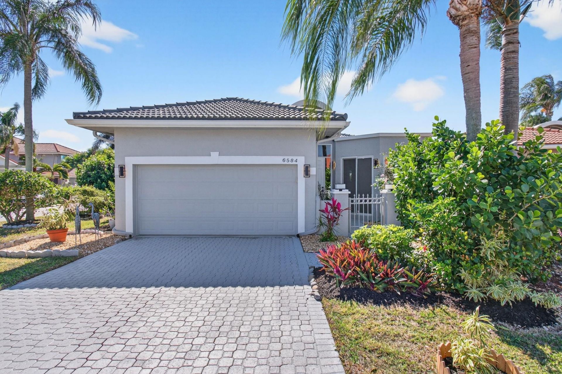 6584 Hampton Cir, Boca Raton, FL 33496 Photo