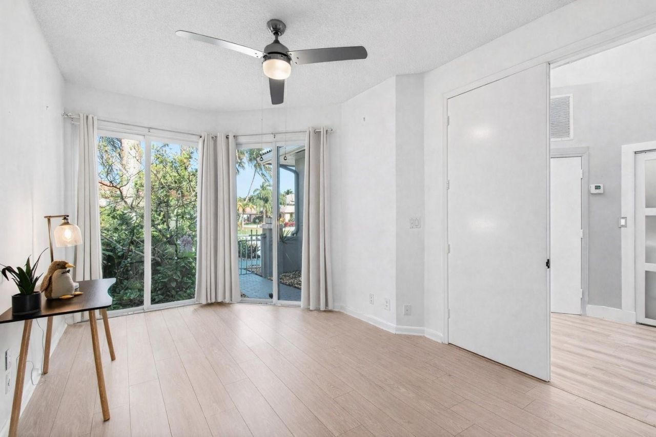 6584 Hampton Cir, Boca Raton, FL 33496 Photo