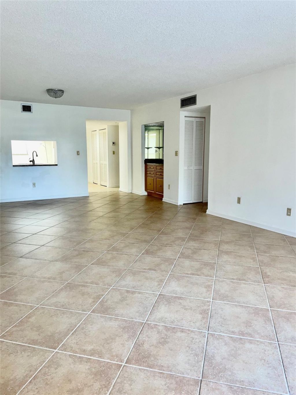 16051 Blatt Blvd, Unit 103, Weston, FL 33326 Photo