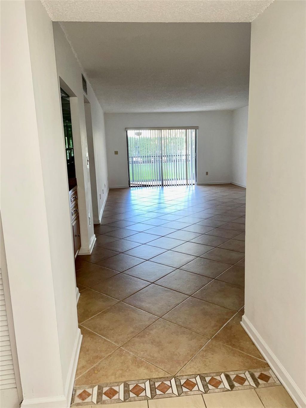 16051 Blatt Blvd, Unit 103, Weston, FL 33326 Photo