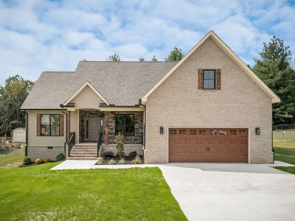 146 Simons Blvd , Morrison, TN 37357