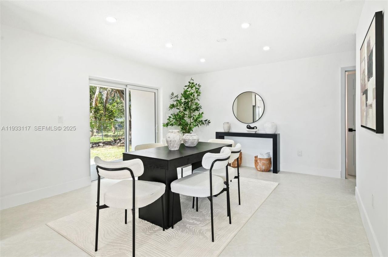 11220 NW 12th Ave, Miami, FL 33168 Photo