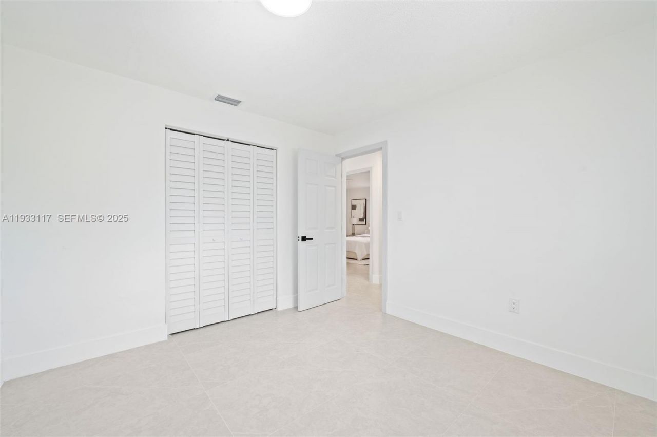 11220 NW 12th Ave, Miami, FL 33168 Photo