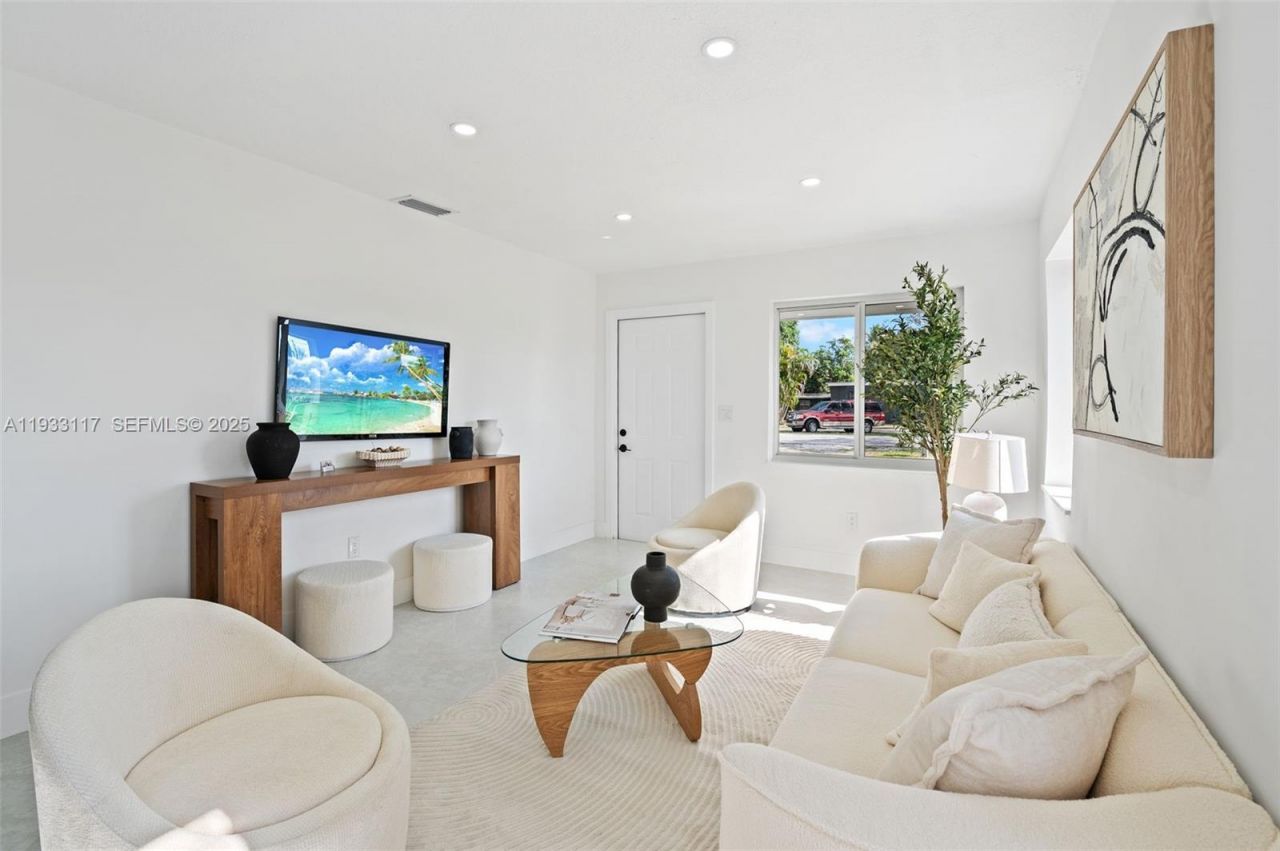 11220 NW 12th Ave, Miami, FL 33168 Photo