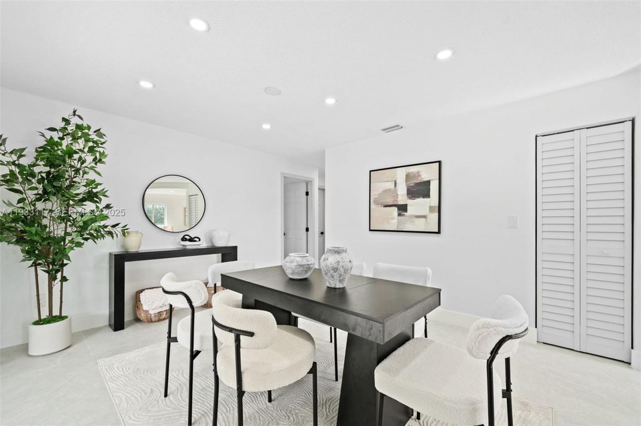 11220 NW 12th Ave, Miami, FL 33168 Photo