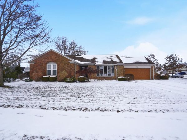 819 Canyon Drive, Lima, OH 45804