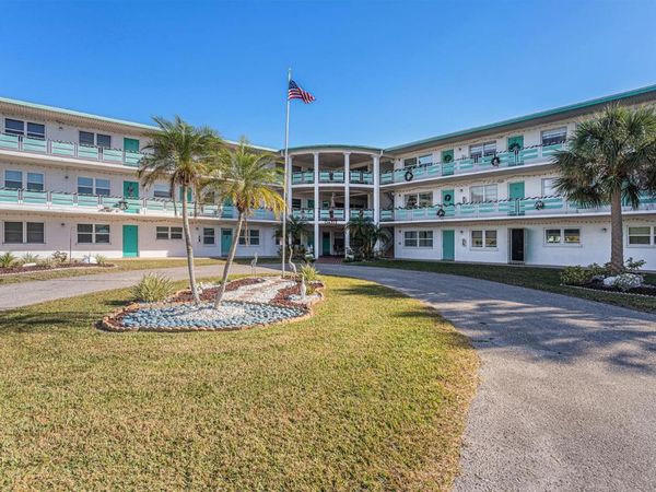 1900 59TH AVENUE N, Unit 210, ST PETERSBURG, FL 33714